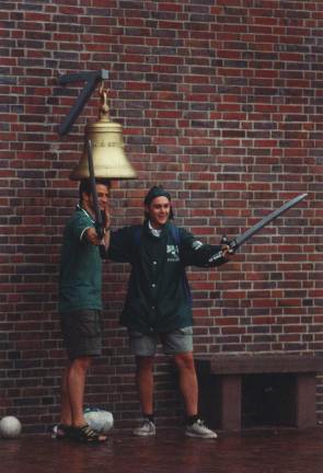 GLOCKE.JPG